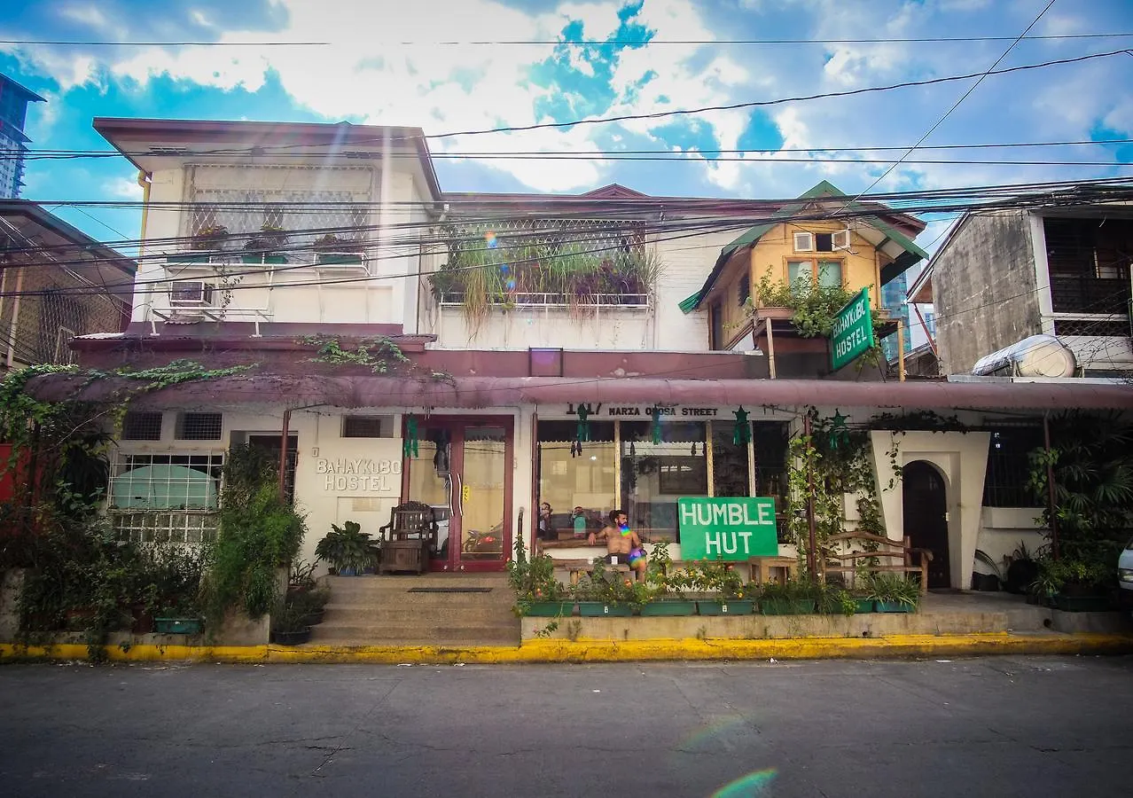 Humble Hut Hostel Manila