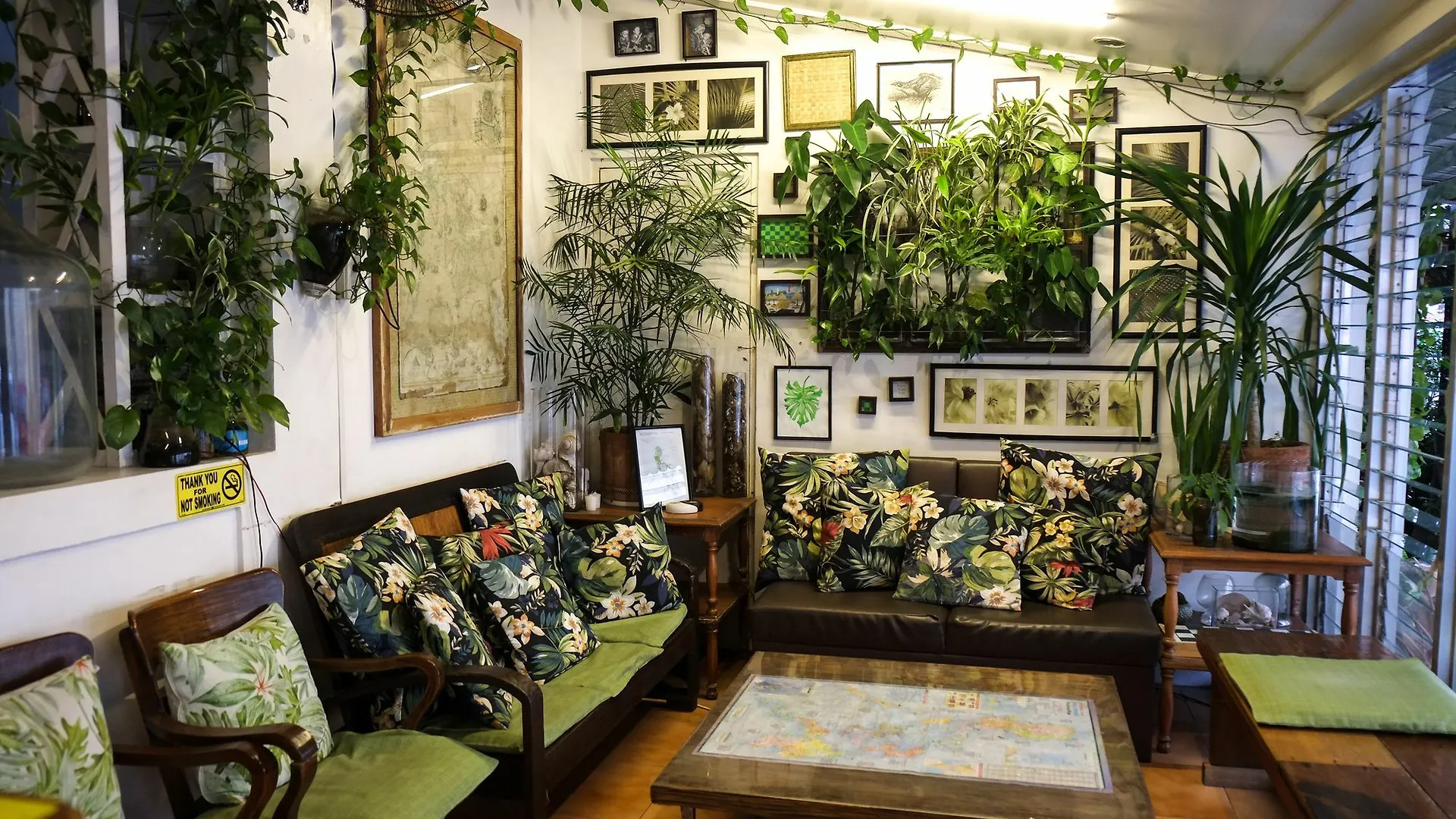 Humble Hut Hostel Manila 0*,  Philippines